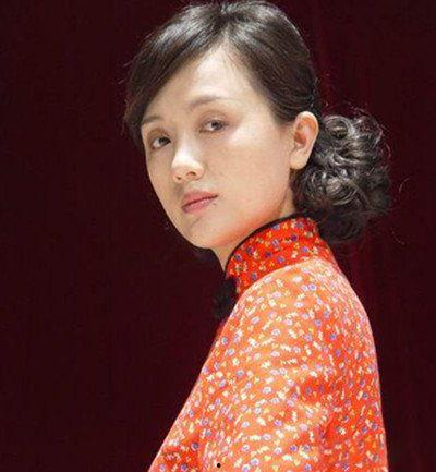 梁冠华个人资料,才华横溢的艺术家，揭秘其多彩人生